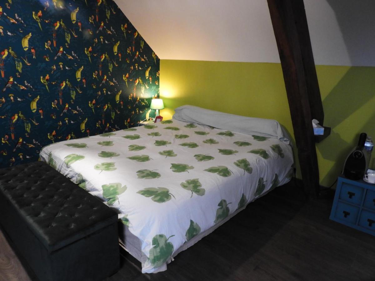 L'Ecrin Du Val De Sambre Bed & Breakfast Maubeuge Exterior foto